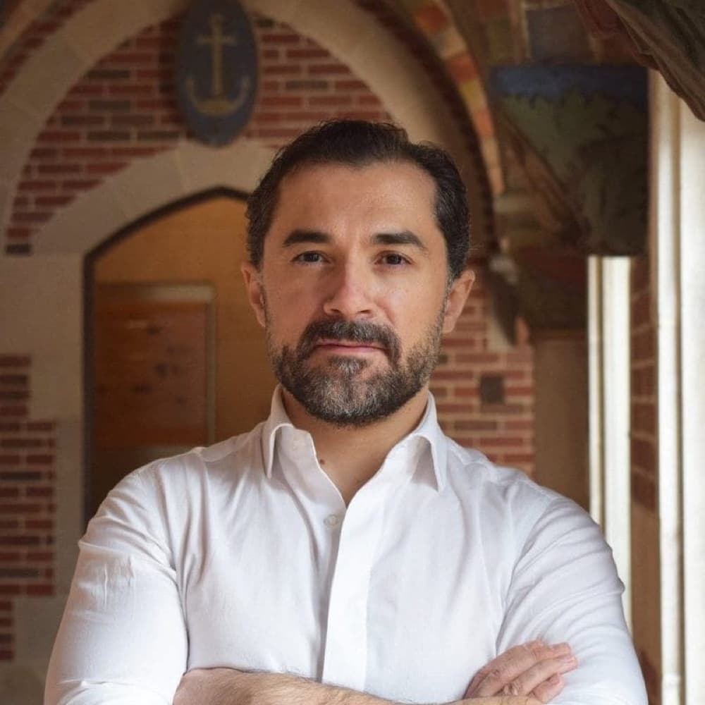 Ufuk Akcigit